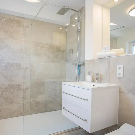 Welcome In - Winterglueck, Prachtige Omgeving, Ski- En Fietsberging Apartman *